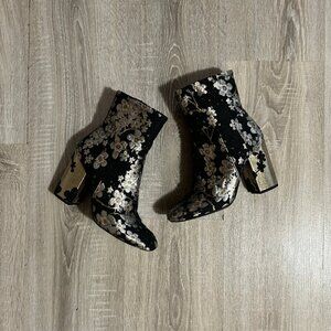 Nine West Embroidered Heeled Boots